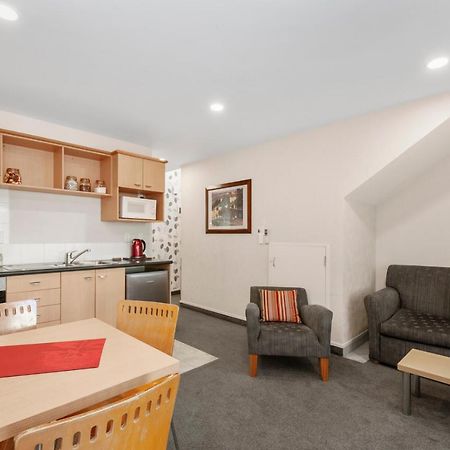 Hart'S Place - Taupo Central Holiday Unit Экстерьер фото